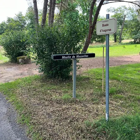 Le Moulin De Masseilles