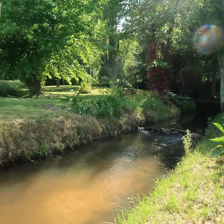 Le Moulin De Masseilles 公寓 *